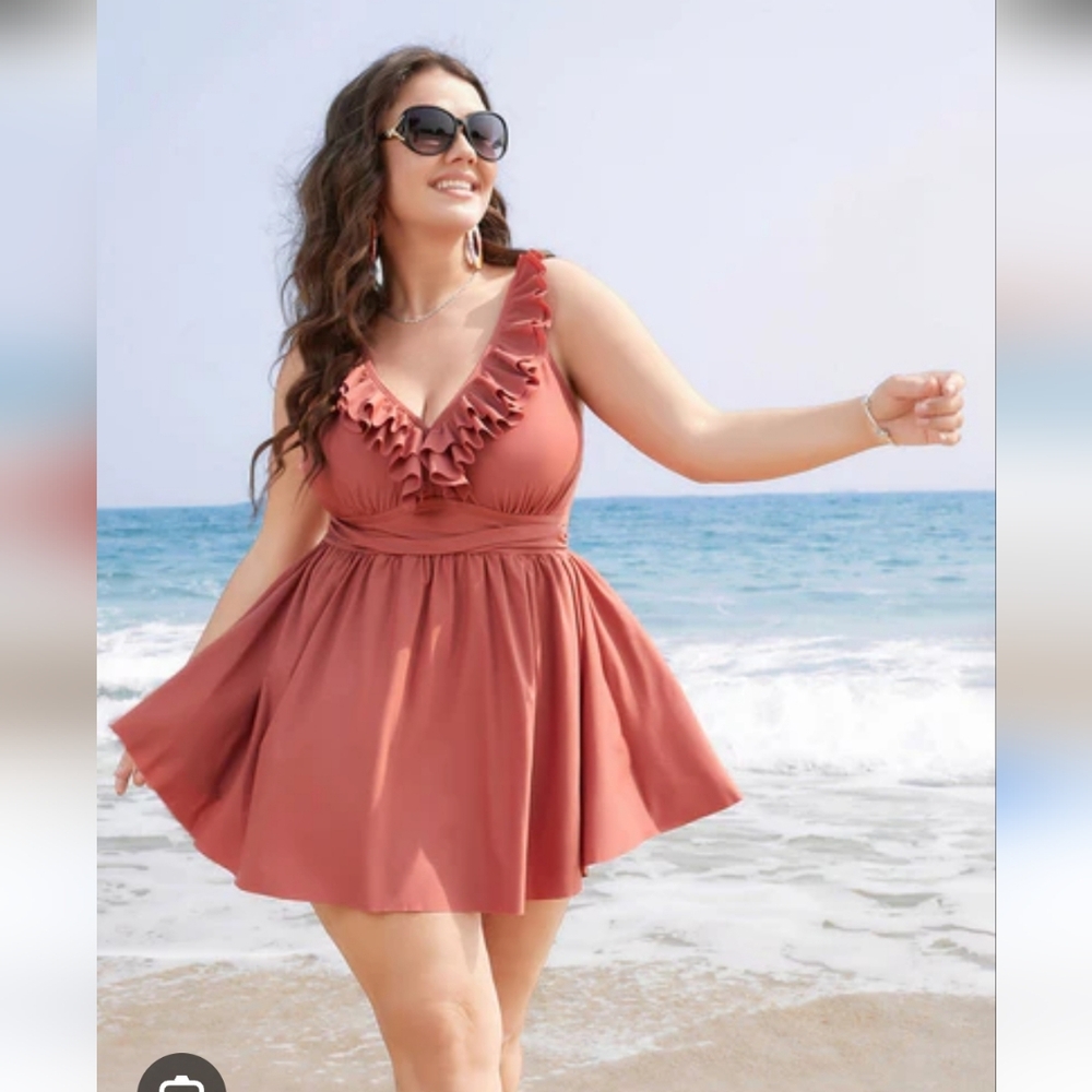 Bloomchic  Ruffle Trim Adjustable Straps Gathered Waist Swim Dress Sz 18-20